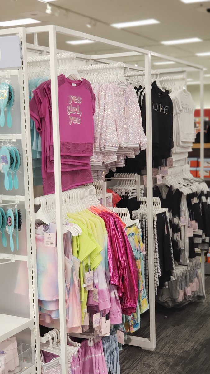 EricjTarget's tweet image. 2020 More Than Magic set!! Way to go team ! @target_marcy @Djoumbarry @phillypoe @Puneet_Math