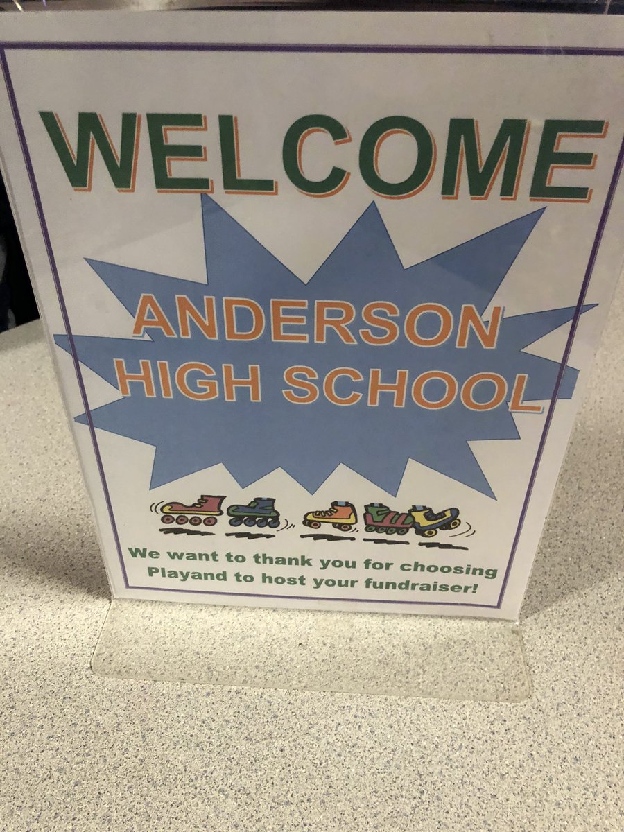 We’re skating for the library! Join us at Playland Skate Center until 11 pm!
@AHSnewss