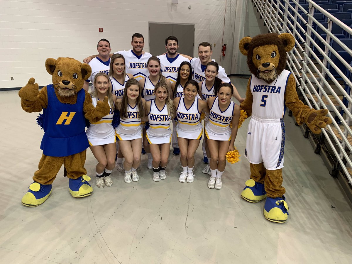 Game Day!!! Let’s go <a href="/HofstraPride/">Hofstra Pride Athletics</a> 💙💛