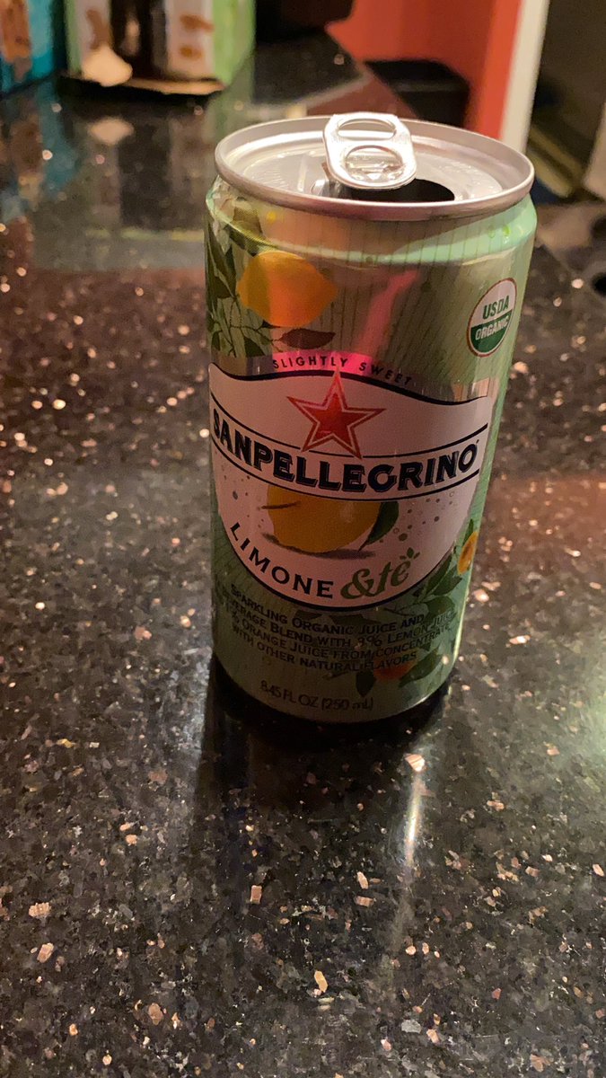 RaisinBinn's tweet photo. Last day of dry January! This was pretty good. #DryJanuary #dryjanuary2020 #makedryfly https://t.co/YXv1Vm1NAa
