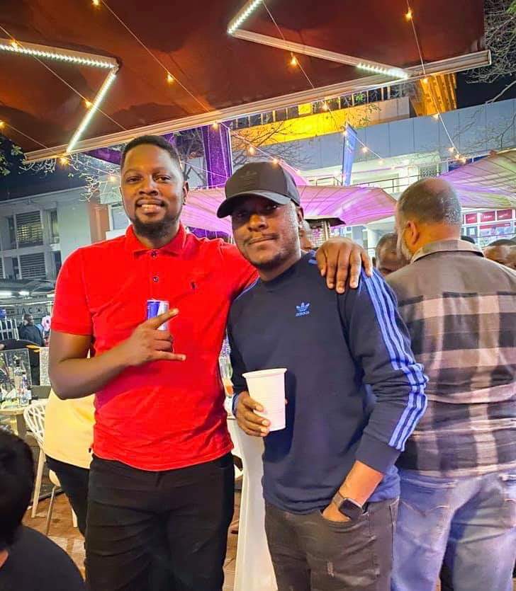 JuliPromoter's tweet photo. Magical jumpoff
@juliuskyazze
#swangz boss
@onyango_gareth
#flamesevents
La Paroni's - Kampala https://t.co/w77Y5WqPFo