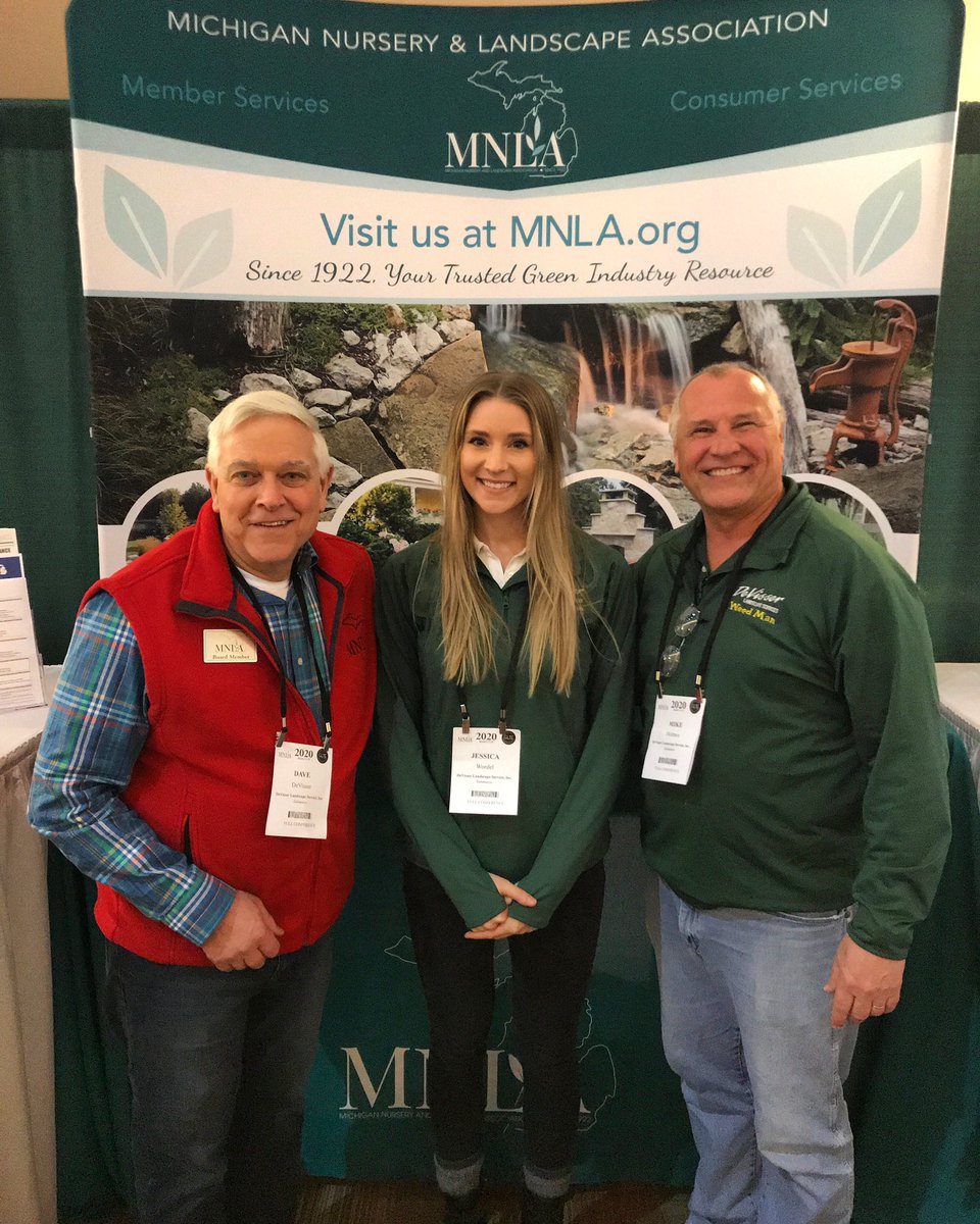 devisserwmkzoo's tweet photo. Some of our DeVisser team visited the Great Lakes Trade Expo in Lansing, MI this past week. They had fun catching up with other Green Industry Professionals! #GLTE #GreatLakesTradeExpo https://t.co/npWPakS50d