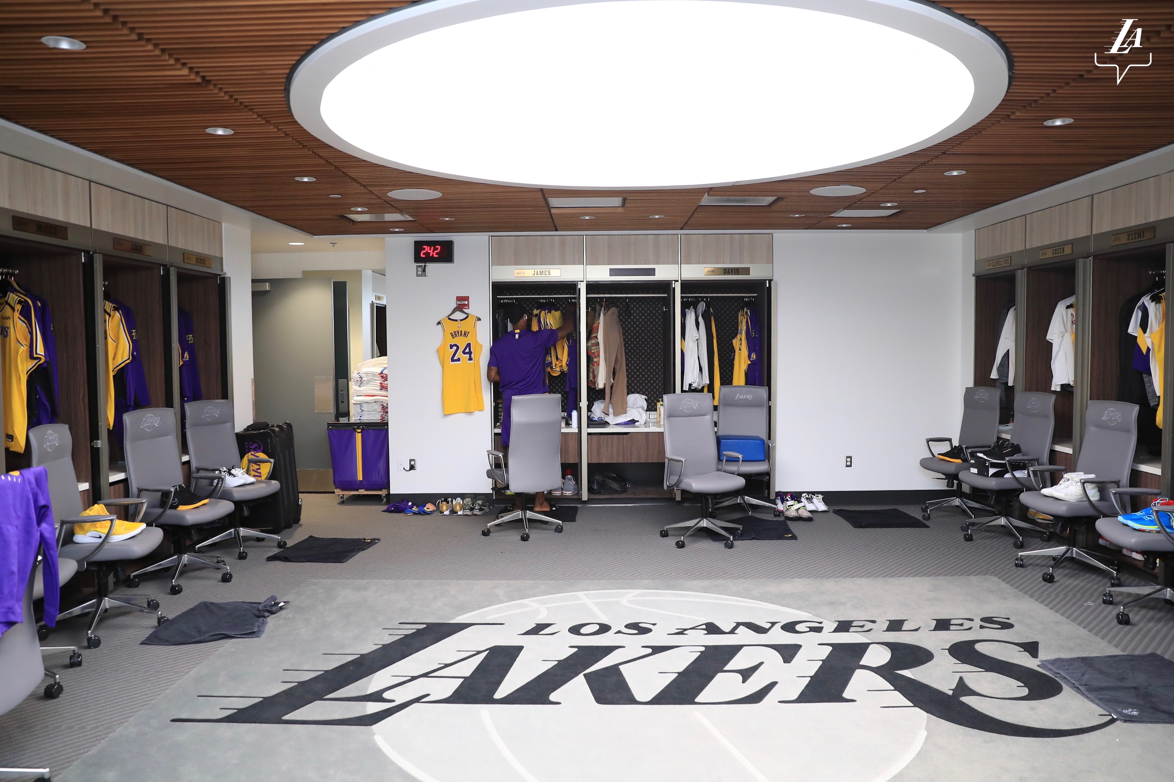 Lakers Team Shop, 729 N Douglas St, El Segundo, CA, Sportswear - MapQuest