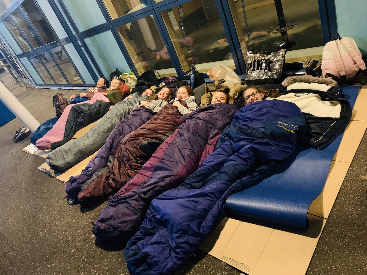 PATCarletonHigh's tweet photo. The girls have done a great job at organising their sleeping area for tonight! #nightnight #littlecold #worthit #fundraising #greatcause @CryptLeeds https://t.co/Mr2DJeuepR