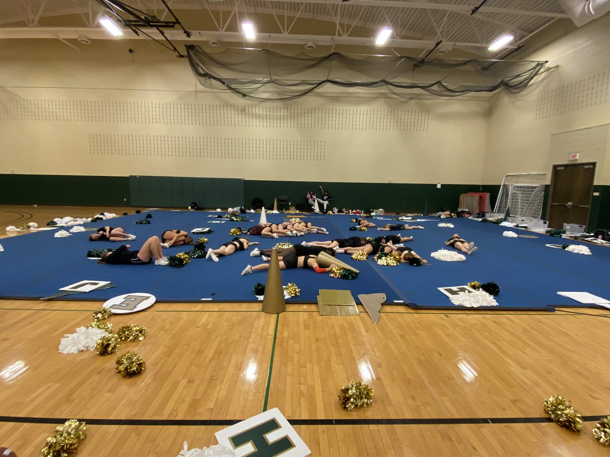 ‘Twas the night before regionals and practice hour 4 and 5th team of the night........