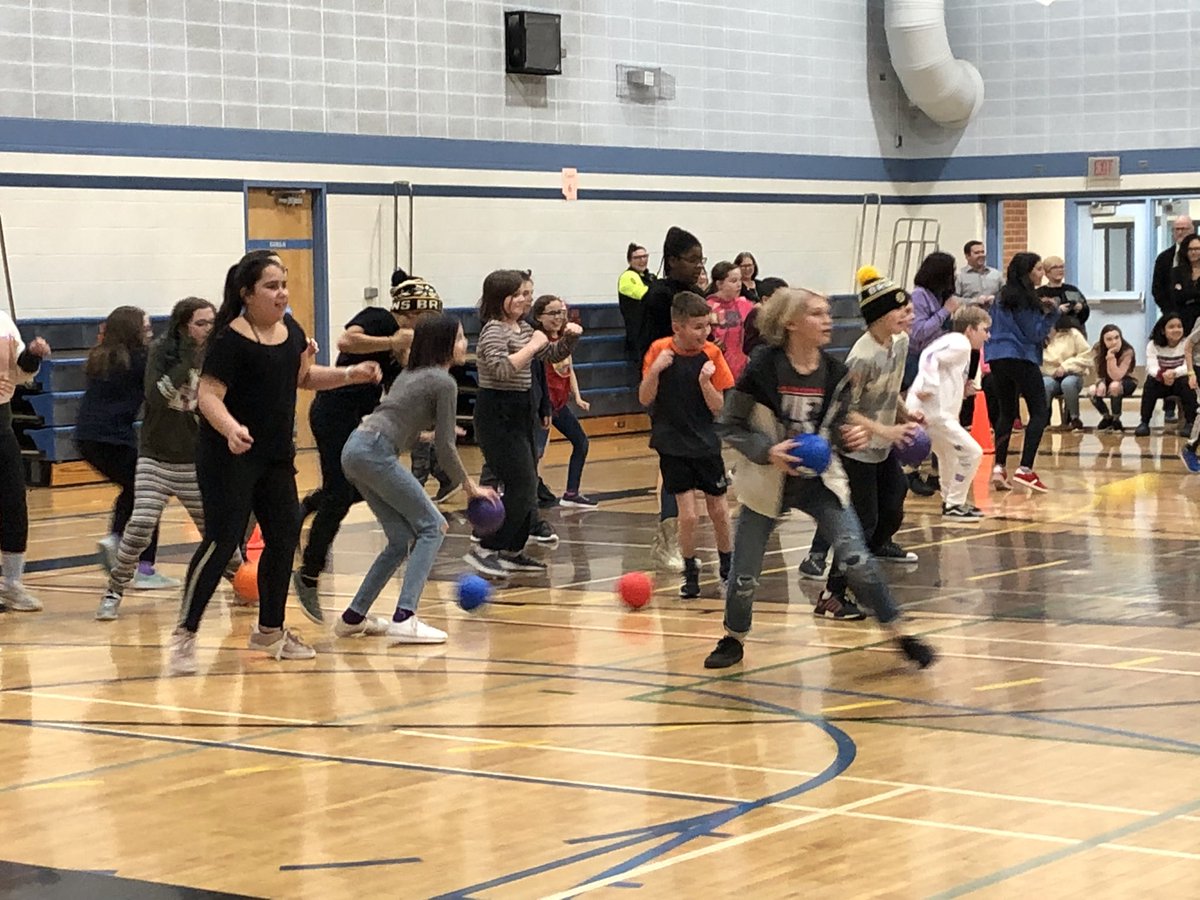 LTibo7's tweet image. More fun @STA_ECSRD playing #dodgeballformarysmeals #ThunderPride #ecsrdSTRENGTH @Everlearning1 @RCMPAlberta @IAFFLocal3021