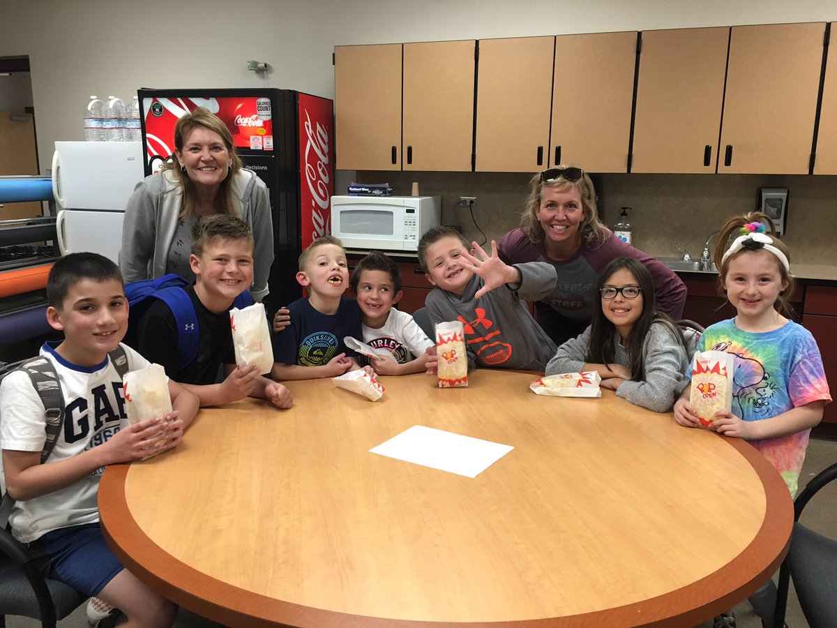 SilverhawkPride's tweet photo. S.O.A.R. ticket prize, popcorn in the teachers lounge! Best prize ever! #SilverhawkPride https://t.co/bxPLjL1qUK