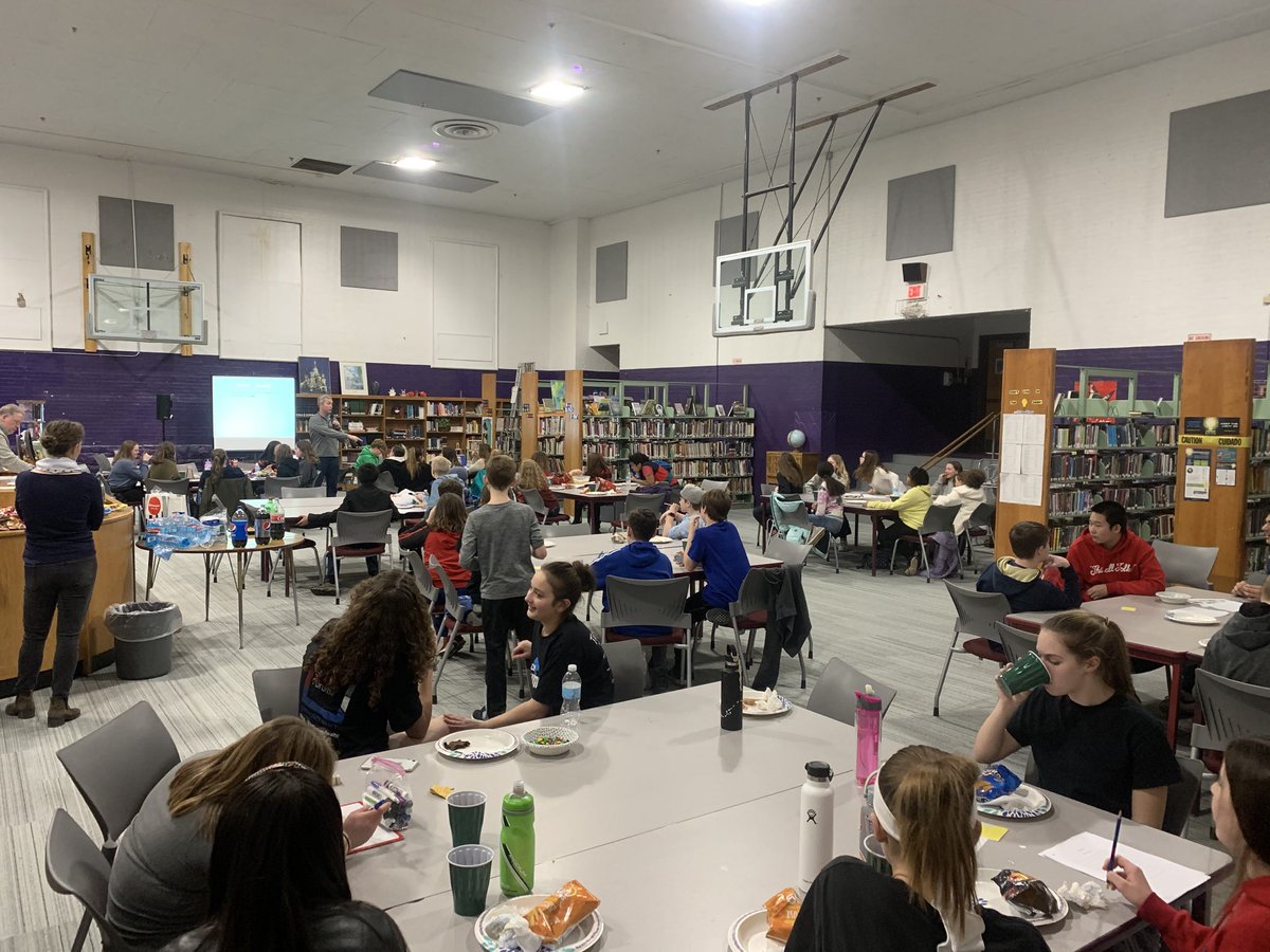 Having fun at the Brentwood Middle School student Trivia Night!!! 😁