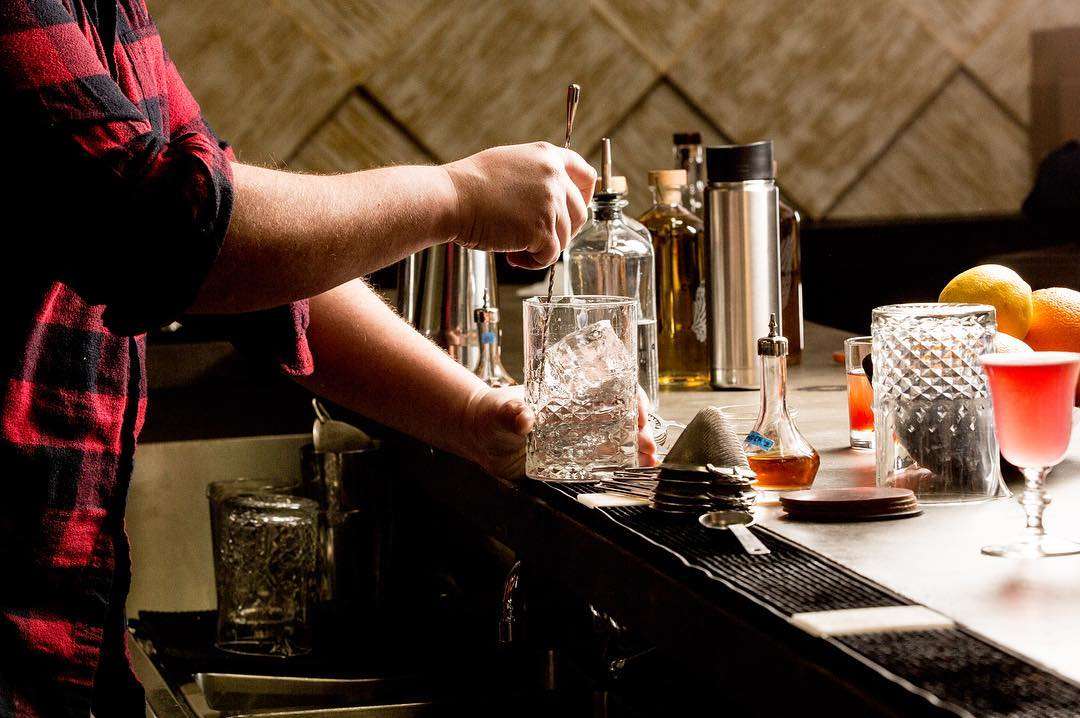 What are your plans tomorrow? If "not much" is the answer, consider hitting up one of the excellent #twincities #distilleries in my latest roundup for <a href="/Thrillist/">Thrillist</a>. Several of my faves are in here including Heather Manley of <a href="/CrookedWater/">Crooked Water</a>. More here: bit.ly/2Ojh83E