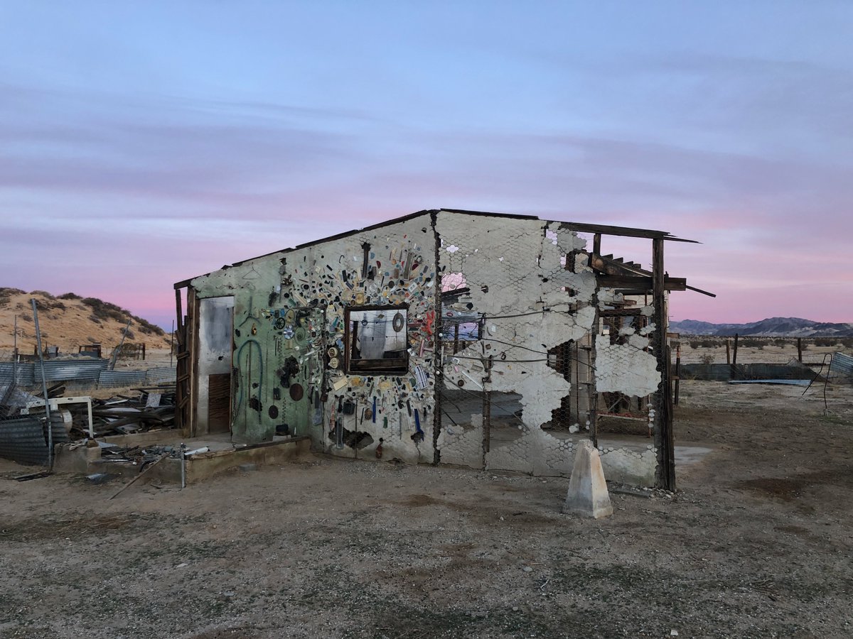 MicheleGuieu's tweet photo. The #artresidency was a unique occasion to connect with nature, and to focus on what I am passionate about: the certitude that there is #noinfinitegrowth in a #finiteworld, that the solution is not to find green solutions to continue to live the same way we are living. https://t.co/sHYPHVOhdh