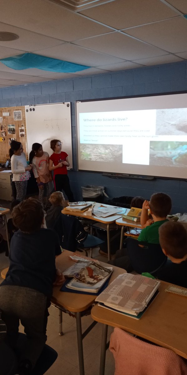 Ludolph3rdGrade's tweet photo. Third grade presented their "Wonder Workshop" research today. We learned about a wide mix of topics, including -- Harry Potter, reptiles, Benjamin Franklin, the universe, Megladon, Roblox, and Walter Payton! https://t.co/BNWkAoim7D