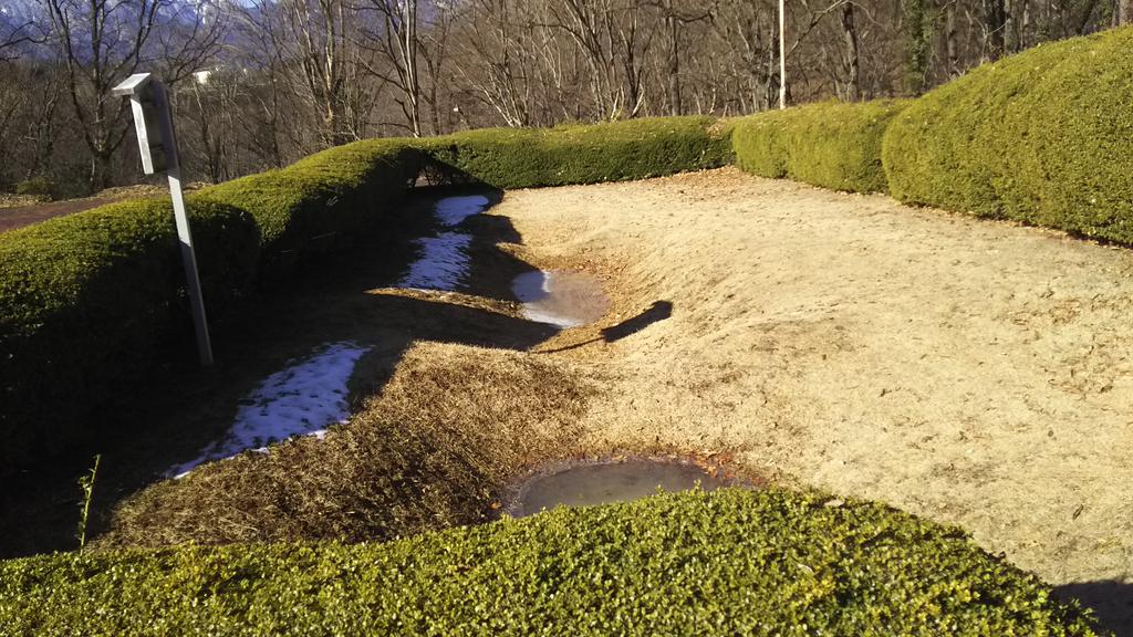 小城小次郎 おぎこじろう 若神子城の堀 堀だと言ったら堀 若神子城 T Co H48qr09wkh Twitter