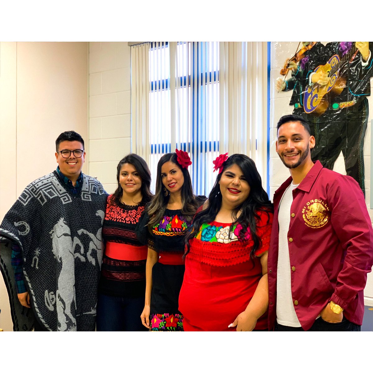 _moralesjj's tweet photo. Diversity Day @SHSregion #OnlyAtSunnysideHighSchool https://t.co/oH3YT0PBJS