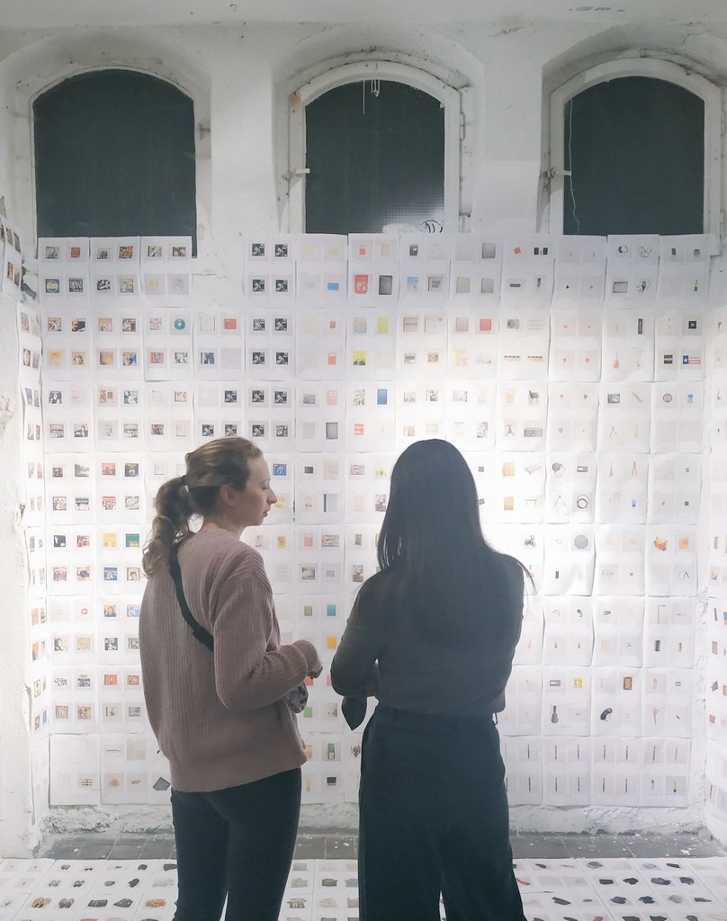 HamburgRene's tweet photo. Wir haben dieses Wochenende in der Xpon-Art-Gallery Studenten der @HCUHamburg mit ihrer Ausstellung #ArtLab14 zu Gast und haben deshalb heute zur Eröffnung die Bar der Galerie gerockt! #ehrenamt #vernissage #kunst #wissenschaft #lovearts https://t.co/26cmOzJrgE