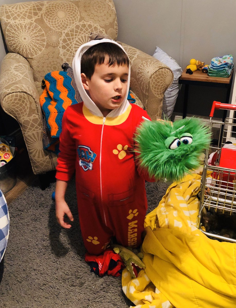mrskellyorr's tweet photo. My Mama heart is happy!! Andy just made his own puppet show in the style of @DennisLee (his baby was Hot Sauce instead of nana puddin) and he even incorporated the quality of honesty he learned from @Boosterthon today! #proudmama #nanapuddin #striblingstar https://t.co/FuKIdt5C7R