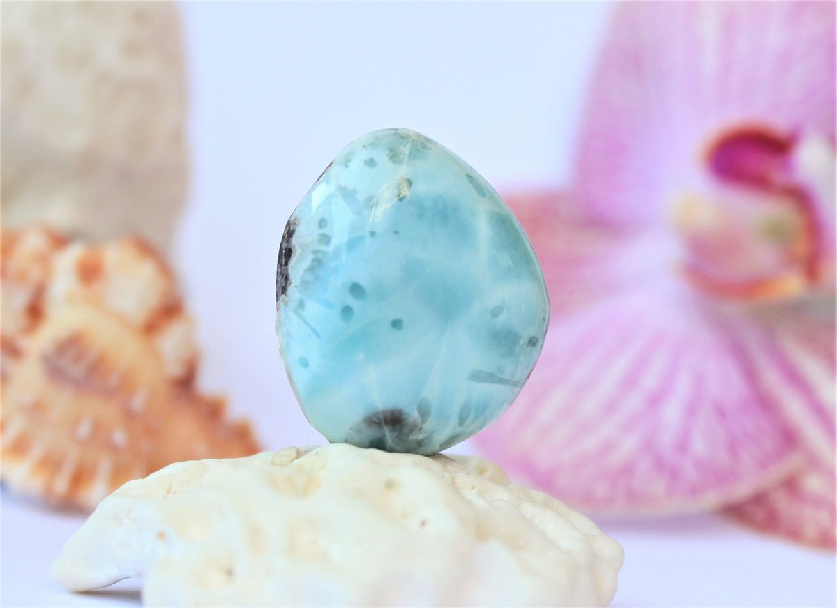 Yu2Xiaogang's tweet photo. Larimar free form cab icy silver blue dolphin cabochon pectolite beach Caribbean marbled stone 5g 25ct ooak bohemian wholesale supply https://t.co/zcjHqNig7f #etsyshop #MyBeachStore #fashion #jewelry #etsymntt #Caribbean #boho #Etsy #FreeFormLarimar https://t.co/2cSUliZyYu