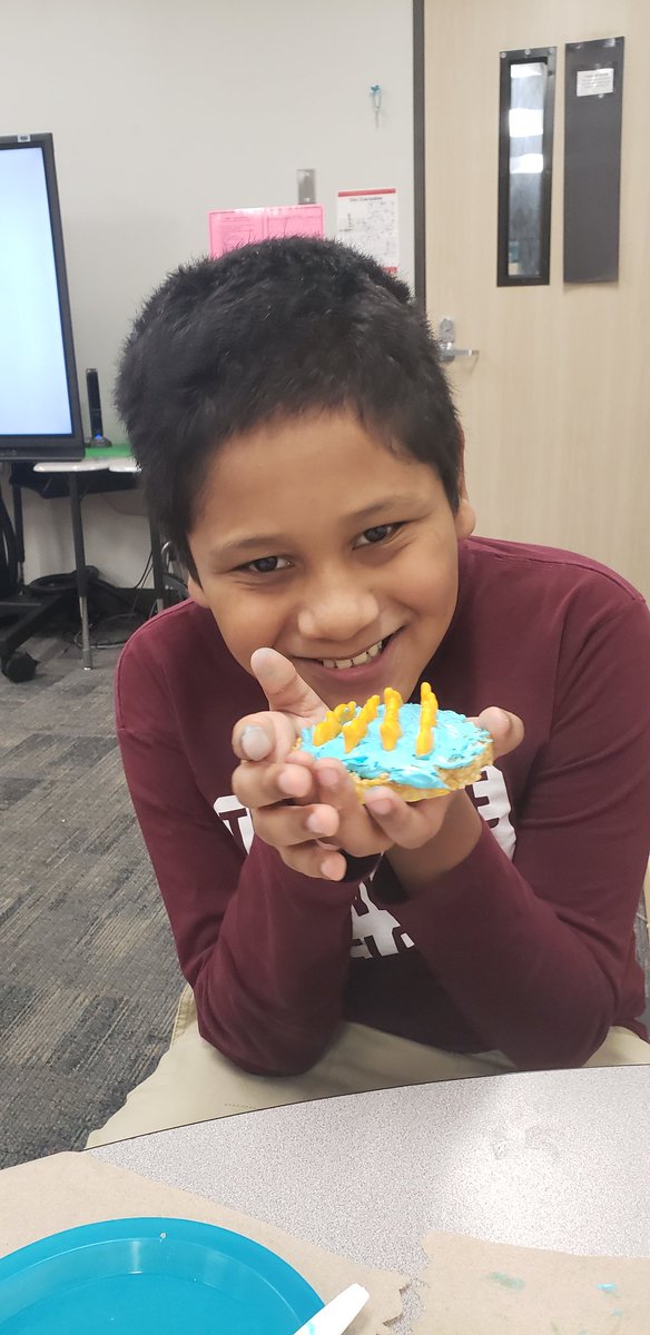 Mrs. Volson tweet media