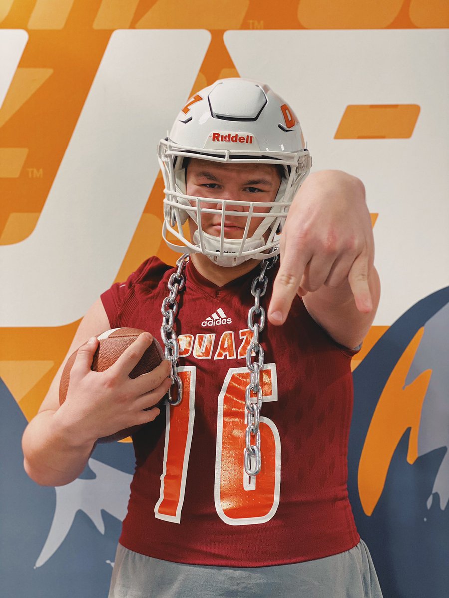 lupinaccicollin's tweet photo. Had a great visit today with Ottawa University! Thank you for having me and my family out today. @CoachMikeBethea @CoachProvenzano @LibertyFBLions https://t.co/SBT4DZJt2A