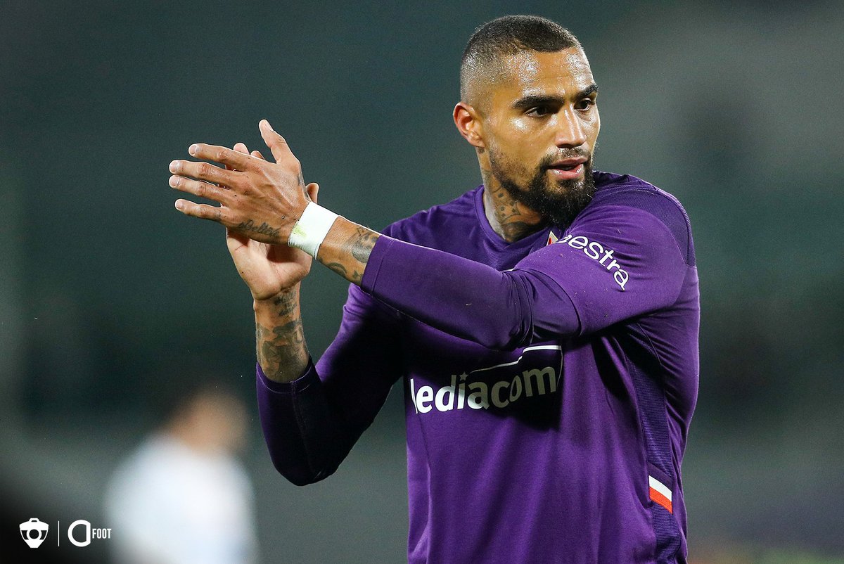 ActuFoot_'s tweet photo. Kevin Prince Boateng change de club pour la 13e fois en 12 ans.

🇩🇪 Hertha
🏴󠁧󠁢󠁥󠁮󠁧󠁿 Tottenham 
🇩🇪 Dortmund
🏴󠁧󠁢󠁥󠁮󠁧󠁿 Portsmouth
🇮🇹 Genoa 
🇮🇹 Milan
🇩🇪 Schalke 
🇮🇹 Milan
🇪🇸 Las Palmas 
🇩🇪 Francfort
🇮🇹 Sassuolo
🇪🇸 Barcelone
🇮🇹 Fiorentina
🇹🇷 Besiktas

Jamais plus de 2 ans dans un même club. https://t.co/uaEWCvkQv8