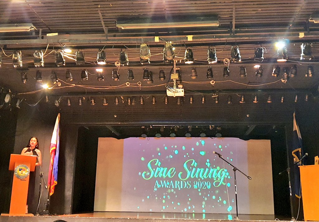 squirepub's tweet photo. For her outstanding grace and confidence in portraying her role, Althea Mae Galinada of Haram is honored with Best Actress.
#RedefineMedia
#XUSHSEnglishDays
#XavierAteneo https://t.co/0Te7h1XkDS