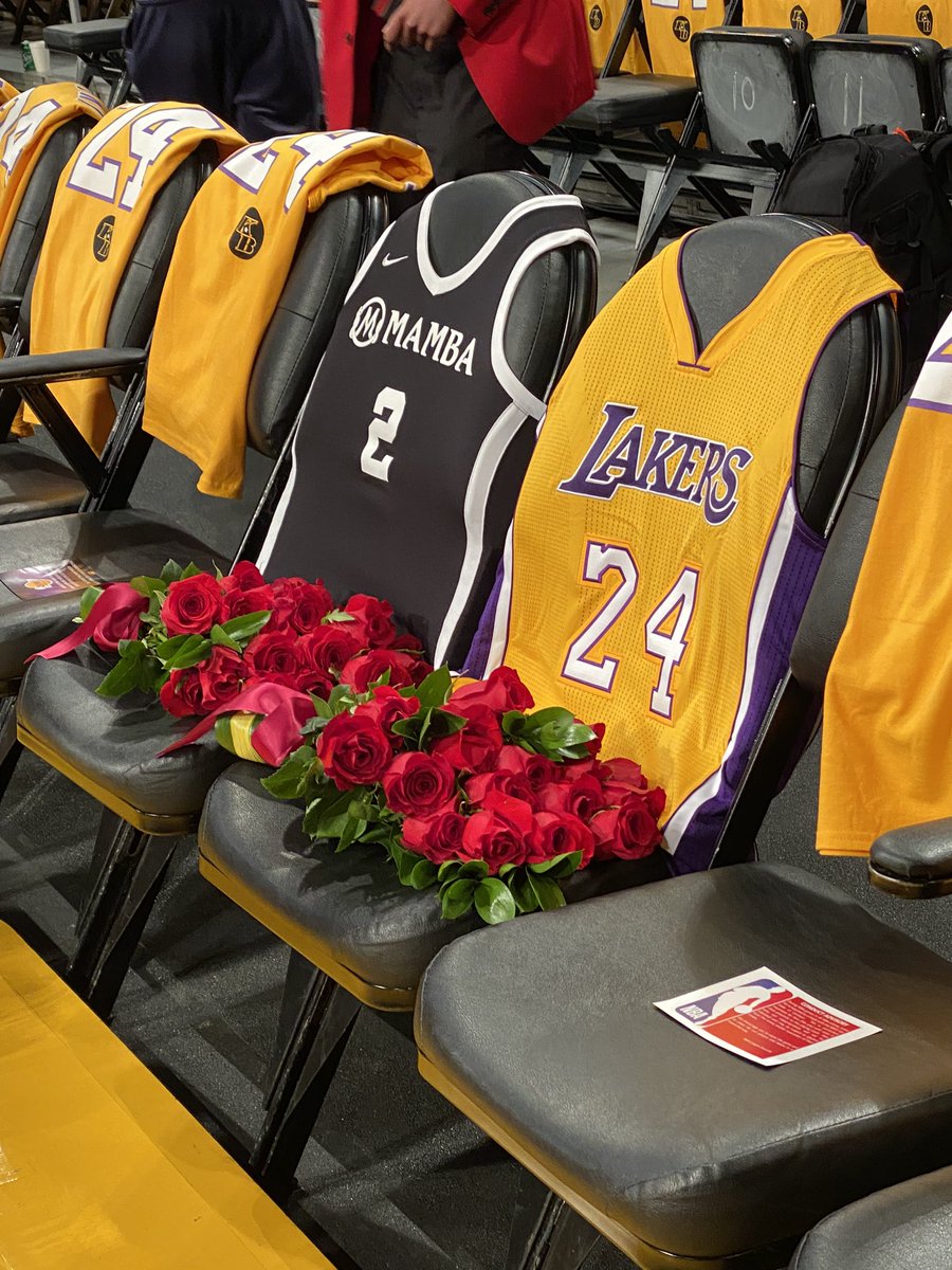 theScore's tweet photo. @HarrisonSanford Kobe and Gigi's jerseys now adorn the last seats they sat in.

(📷: @mcten) https://t.co/ZzZgMsH2wP