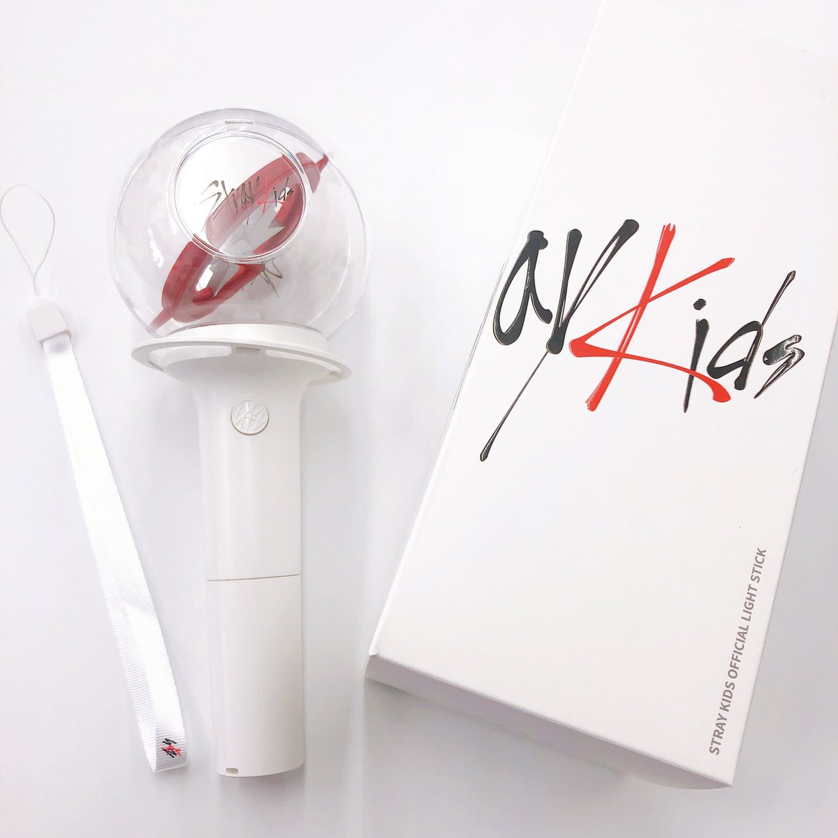 【ブランド】 ストレイキッズ スキズ stray kids ペンライト 新品未使用品 公式 たまアリの