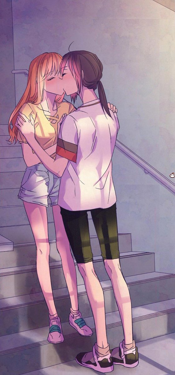 chasdesu's tweet photo. Tall girlfriend and short girlfriend couples always makes me soft 💞 https://t.co/zG1rro6pqU
