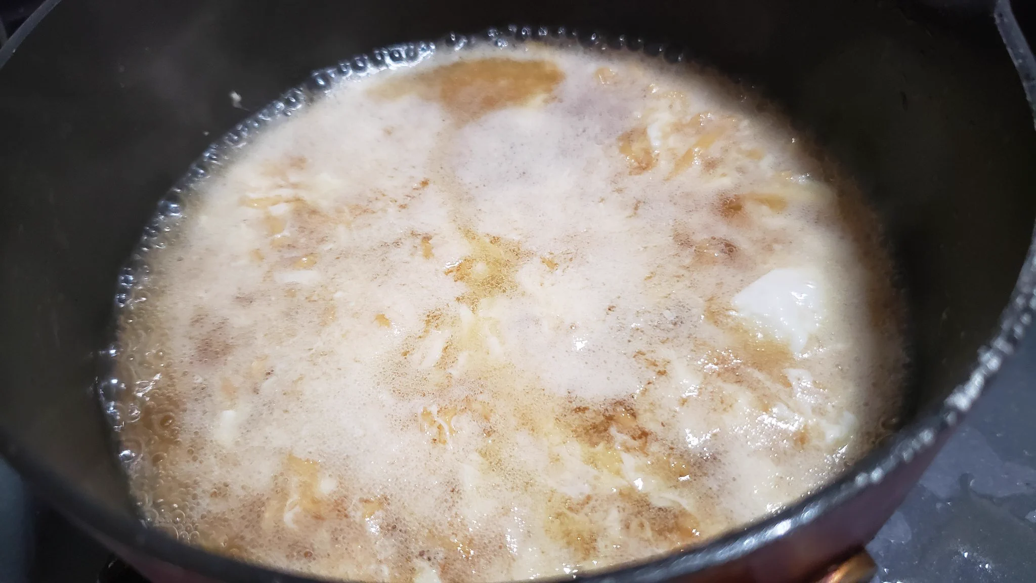 普通の食べ方には戻れなくなる！ちょっとした工夫でチキンラーメンがより美味しく！