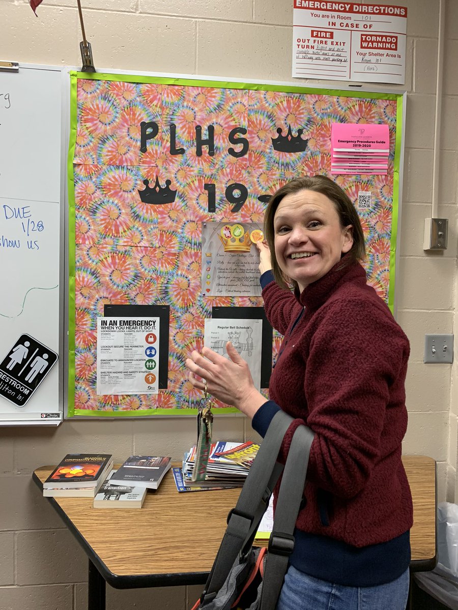 PLHS_TAT's tweet photo. Prize delivery day! #areyouROYAL #wtbwt https://t.co/sYMPoSQL1d