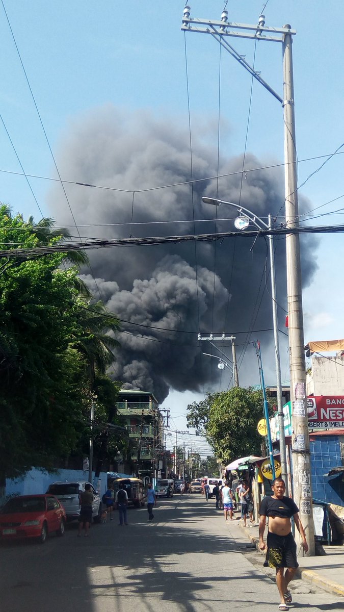 heart_mhello's tweet image. 🔥💔🙏😭
#FirstofFebruary #Fire #PANDACAN