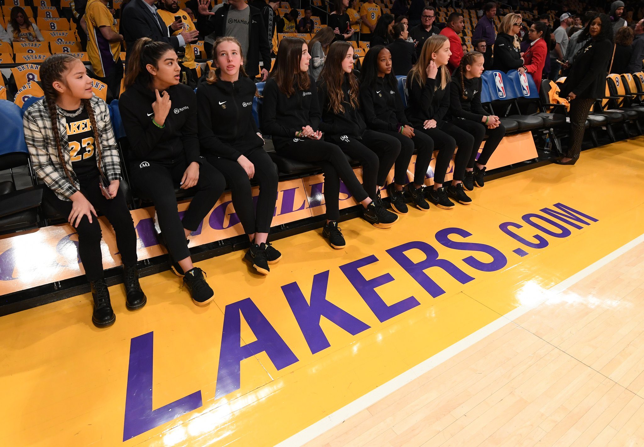 How to Get Los Angeles Lakers Courtside Seats