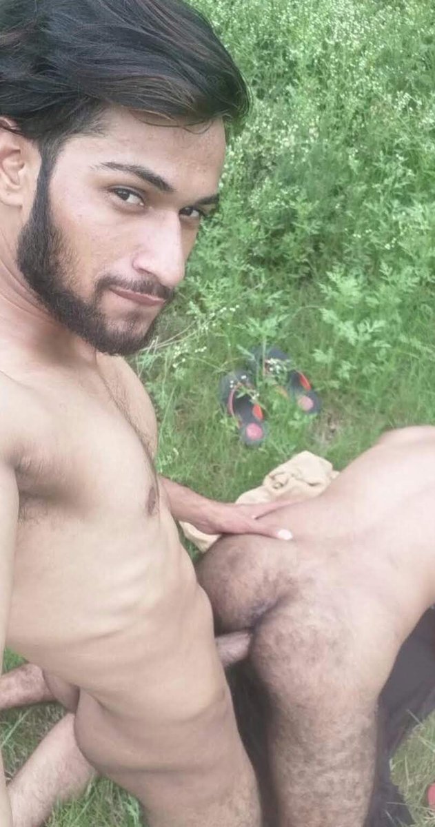 GayIndia3's tweet photo. @juniorfortl @eddy1259 @Follo me for more nudes of guys¡ https://t.co/laNT6UZErc