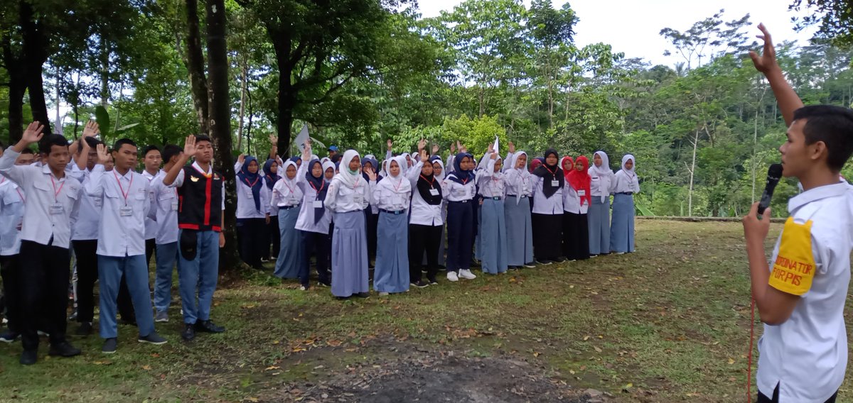 Pelatiah Kepemimpinan Ketua PMR Se-Kabupaten Banyumas dan Pemilihan Koordinator FORPIS Banyumas (01/02).  #pmibanyumas #pmrbanyumas
<a href="/megipwt/">Megipwt</a> <a href="/ForelPMIJateng/">FOREL PMI JATENG</a> <a href="/PMIJawaTengah/">PMI Jawa Tengah</a> <a href="/ir_achmadhusein/">Achmad Husein</a> <a href="/palangmerah/">Indonesian Red Cross</a> <a href="/PMR_Indonesia/">Palang Merah Remaja</a>