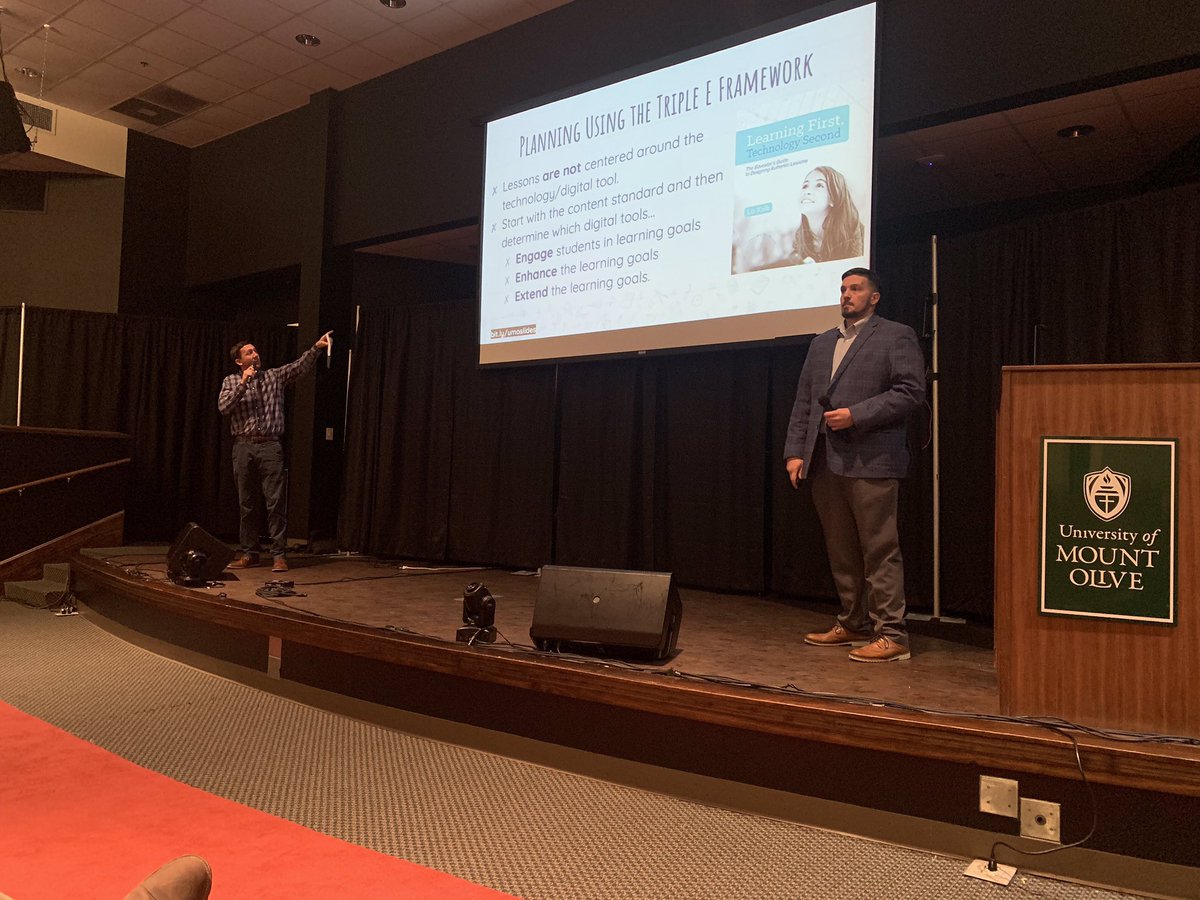 Yesterday I was blessed with an opportunity to speak at the University of Mount Olive to a group of education majors about how to use technology to support their teaching. It was truly an honor. I was able to hang out with two of my favorite people at the same time!