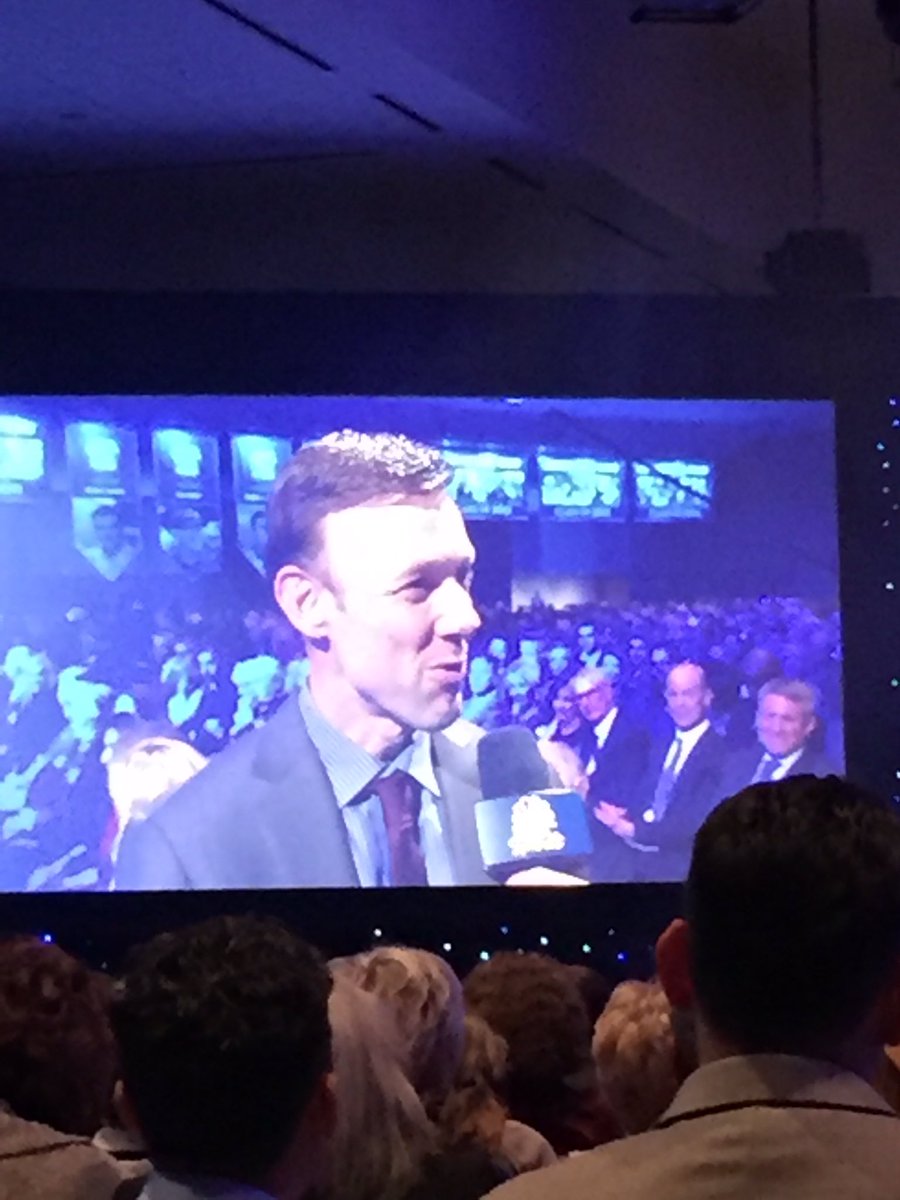 Pizzamom14's tweet photo. Cool seeing @mattkenseth at @NASCARHall #2020induction. Will be back when Matt’s inducted. https://t.co/ZbcUfZBw2U