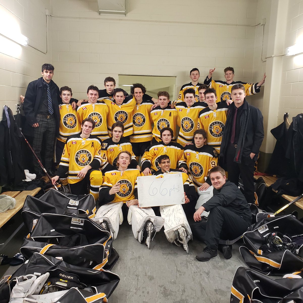 Waterloo Wolves (@watwolvesu18aaa) on Twitter photo With tonight's 2-1 win the Wolves have set a new <a href="/ALLIANCE_Hockey/">ALLIANCE Hockey</a> U18 single season record taking 66 of a possible 70 pts. We finish with a 32-1-0-2 record. Great season, boys. Thanks to our many sponsors for your support. <a href="/Waterloo_Wolves/">Waterloo Wolves🐺</a>
<a href="/519sportsonline/">519 Sports Online</a> #hungrylikethewolf With tonight's 2-1 win the Wolves have set a new <a href="/ALLIANCE_Hockey/">ALLIANCE Hockey</a> U18 single season record taking 66 of a possible 70 pts. We finish with a 32-1-0-2 record. Great season, boys. Thanks to our many sponsors for your support. <a href="/Waterloo_Wolves/">Waterloo Wolves🐺</a>
<a href="/519sportsonline/">519 Sports Online</a> #hungrylikethewolf