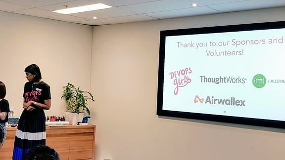 DevOpsRepresent's tweet photo. #devopsgirls at @thoughtworks today. #Docker 101 workshop. 

https://t.co/Gpxsle8Bak https://t.co/Uk8UYmDRN4