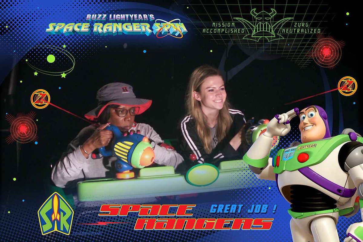 Some pictures from our day at Magic Kingdom!!💖✨