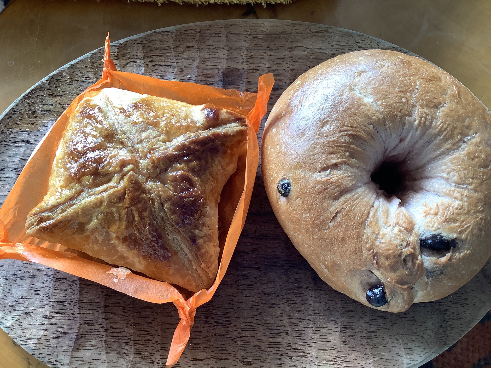 Tetote Inoue 食のあしあと 1 27 2 1 食べものからたどる備忘録 ひさびさの野田村は 農家食堂つきや の塩むすび弁当 改修工事に入る花巻 マルカン大食堂 の手作りプリン 久慈の シャトータカマツ で念願のアップルパイ ベーグル 遠野の