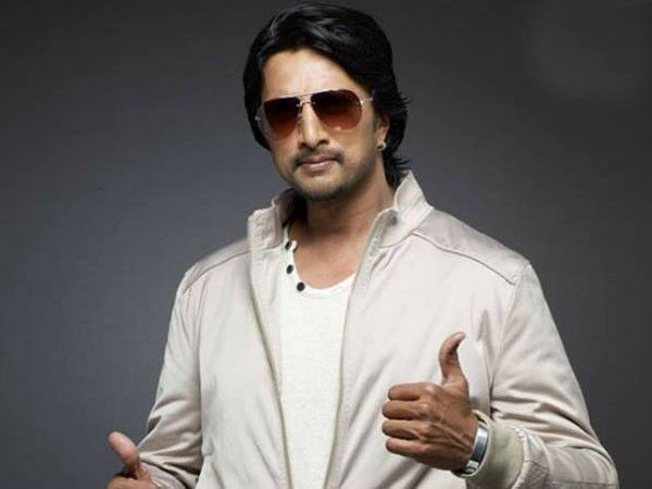 Darshu9845's tweet photo. @KicchaSudeep  congratts🥳🥳🥳🥳 and thank you for 24 years Entertainment .....love u loadsss kicchaa😘😘😘😋keep Inspiring https://t.co/BiWhr5xXDy