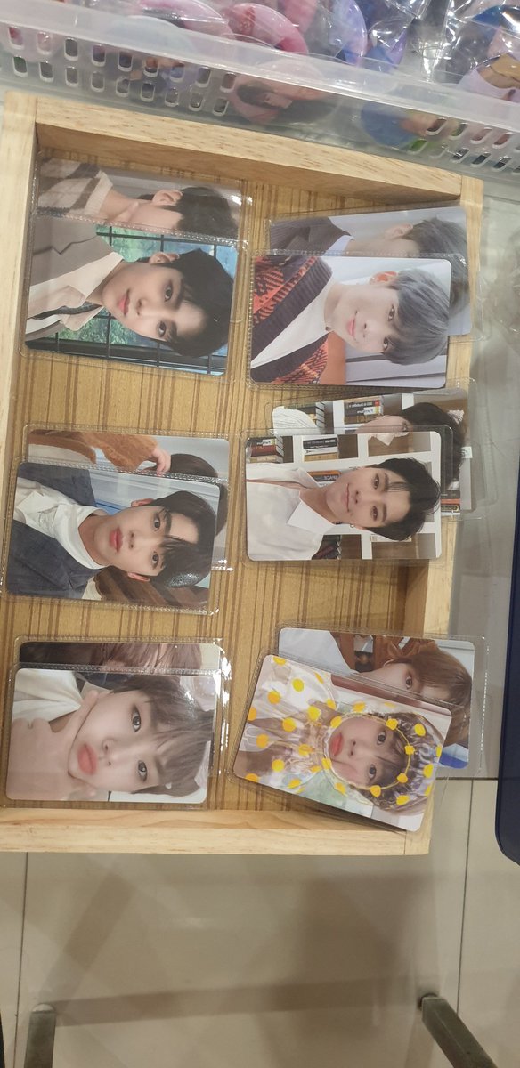 tpsohot's tweet photo. 📍ขาย #OfficialkitX1
📍แยกชิ้น/ยกเซ็ต
📍ได้ทุกอย่าง *ยกเว้นบัตร สนใจ DM
📍พร้อมส่ง
#X1_new_beginning #Newbron_X1 #ตลาดนัดX1 #ตลาดนัดproducex101 #oneitstandwithx1 #HANSEUNGWOO https://t.co/CSoFWRB6V6 https://t.co/FNDwGKTVS9