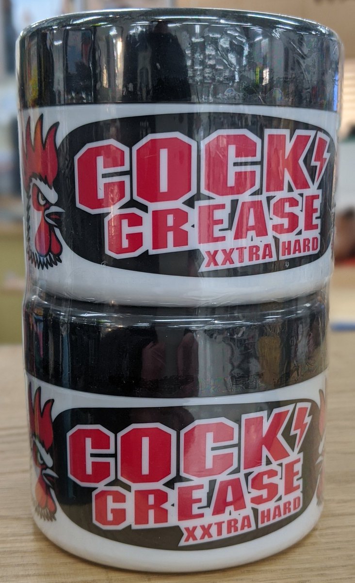 LUV2SKIPOW's tweet photo. My wife says I am a #dickhead
So she got me some new hair gel.
#cockgrease #TokyoHands https://t.co/exJTsOmrXD