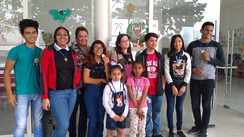 #SoyCulturaComunitaria en #GómezPalacio, donde @huitzilliscfgp fomenta la creación colectiva y participación con niñas, niños y jóvenes para construir diálogos creativos y relaciones solidarias en sus entornos sociales y comunitarios.Únete a nuestro #SemilleroCreativoDeFotografía