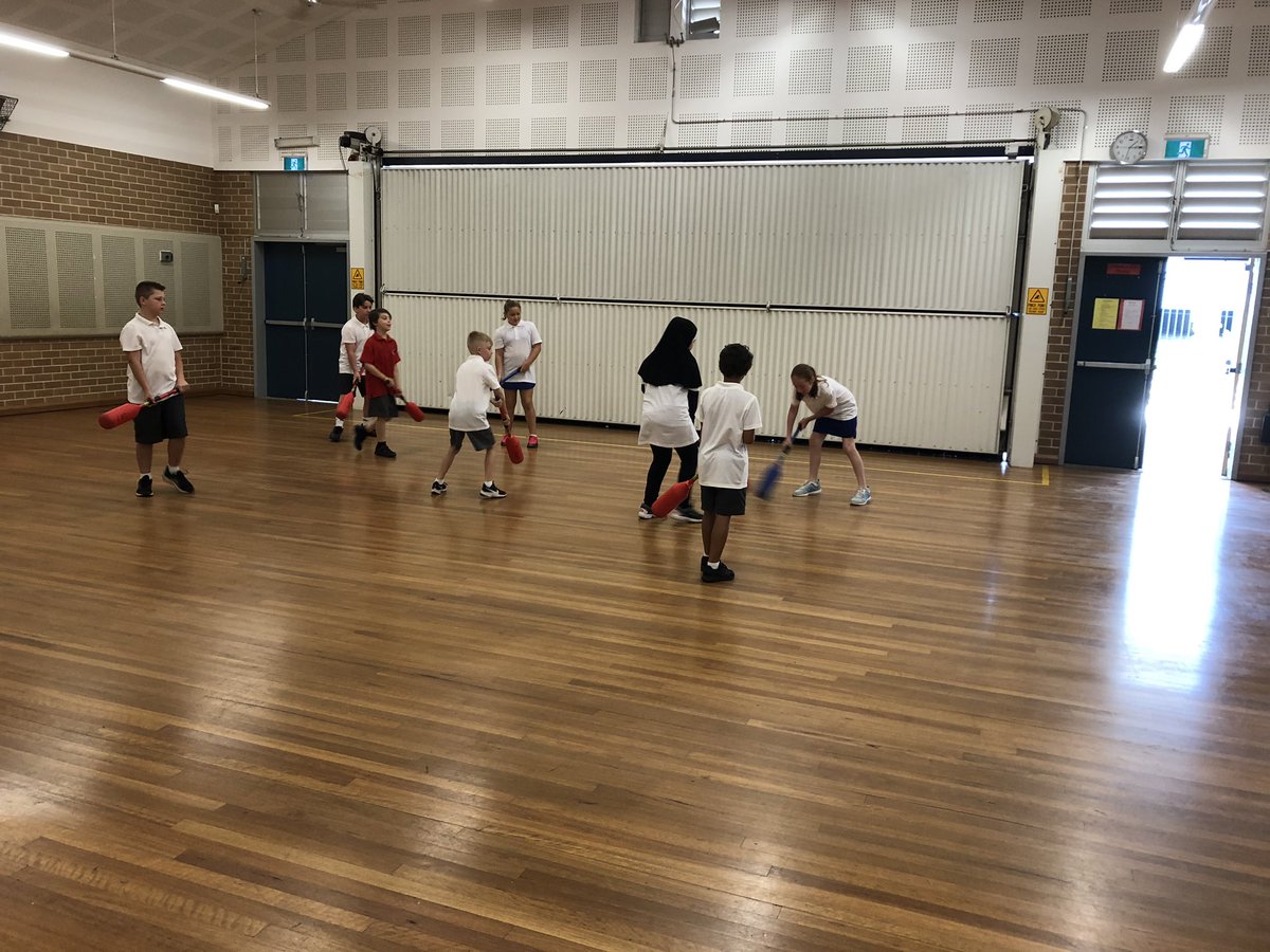 5/6 Megastars in their first sport session of the year- polo hockey! Great fun and very challenging! Well done to all for the continuous physical effort and teamwork- plenty of worn out, sweaty faces at the end of the session. #smilesofsuccessatcps <a href="/Anna75732855/">Anna Butler</a> <a href="/CampbelltownPS/">Campbelltown Public</a>