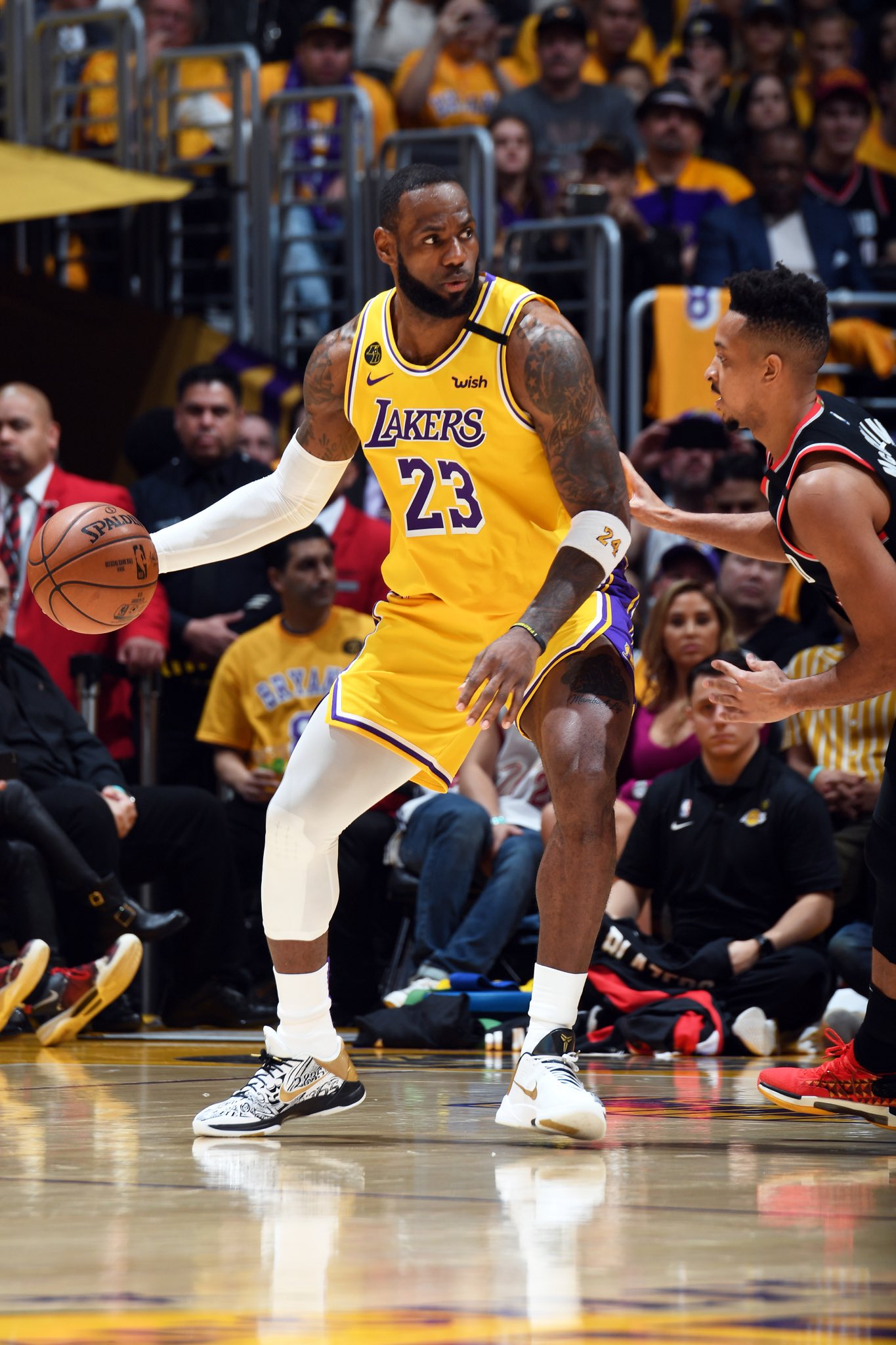 Kobe top big stage