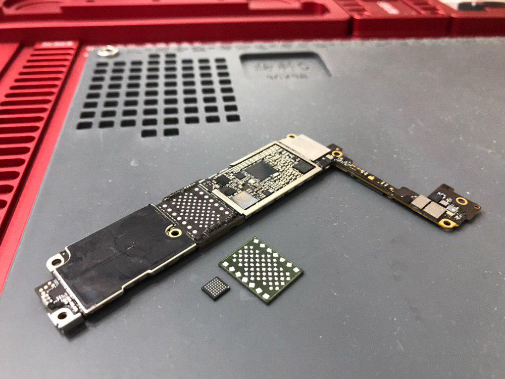 bgacenter1's tweet photo. iPhone 7 board replacement - blog article.
https://t.co/UlguJ1hGyH
Bgacenter - Training center for telephone repair, diagnostics, circuit engineering and bga soldering.
#bgacenter #microsoldering #logicboard #microsolderingtraining #applerepair https://t.co/sjCXLKfOfW