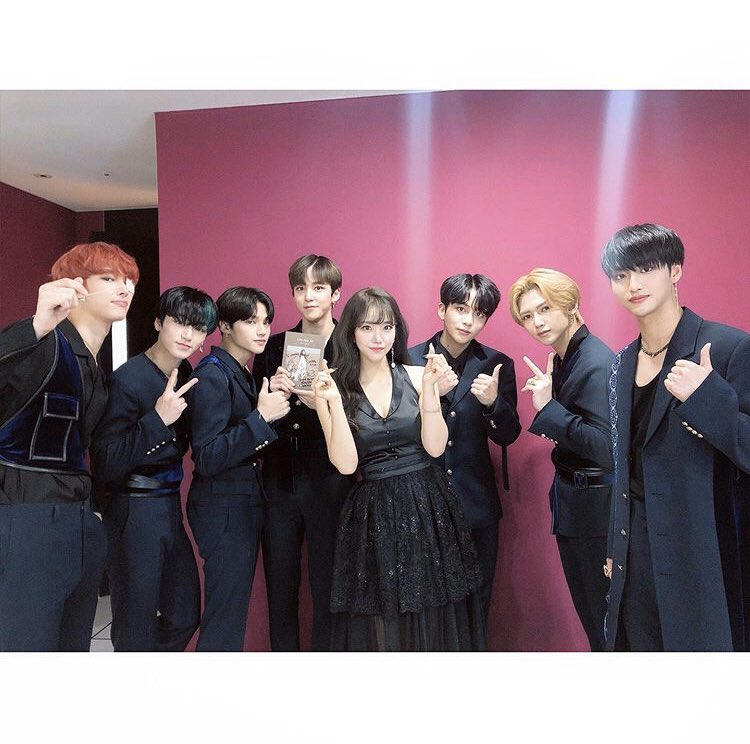 Trot singer Kim Heejin shared a pic with ATEEZ on her instagram #ATEEZ    @ATEEZofficial  #에이티즈  