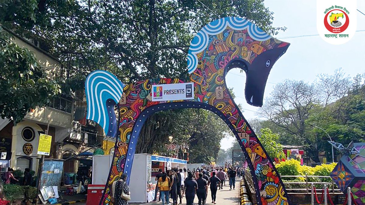 mahatribes's tweet photo. The much awaited festival of #Art, #Culture and Imagination - The #KGAF2020-kick started on a high on 1st February as thousands of international tourists and local art buffs flocked here.#KalaGhoda2020 #KeepingArtAlive #MyKGAF #2020WithKGAF #StreetArt #TribalArt #MumbaiFest https://t.co/O0kU3lStI6