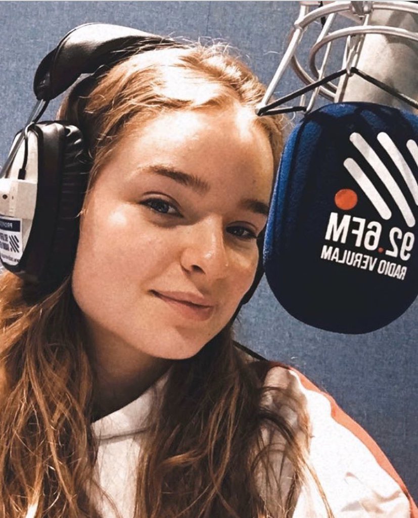 It’s not just about the football with #Kickoffat3. A big shout out to Amy who was our first ever young community volunteer since <a href="/MW_kickoffat3/">Michael WallaceQPM</a> &amp; <a href="/AshleyLevien/">Ashley Levien</a> Co Founded. Great to see Amy now hosting her own radio 📻 show.#WeBelieve 
<a href="/radioverulam/">radioverulam</a> @verulamsport <a href="/RVparsonsknows/">The Parsons Knows</a>