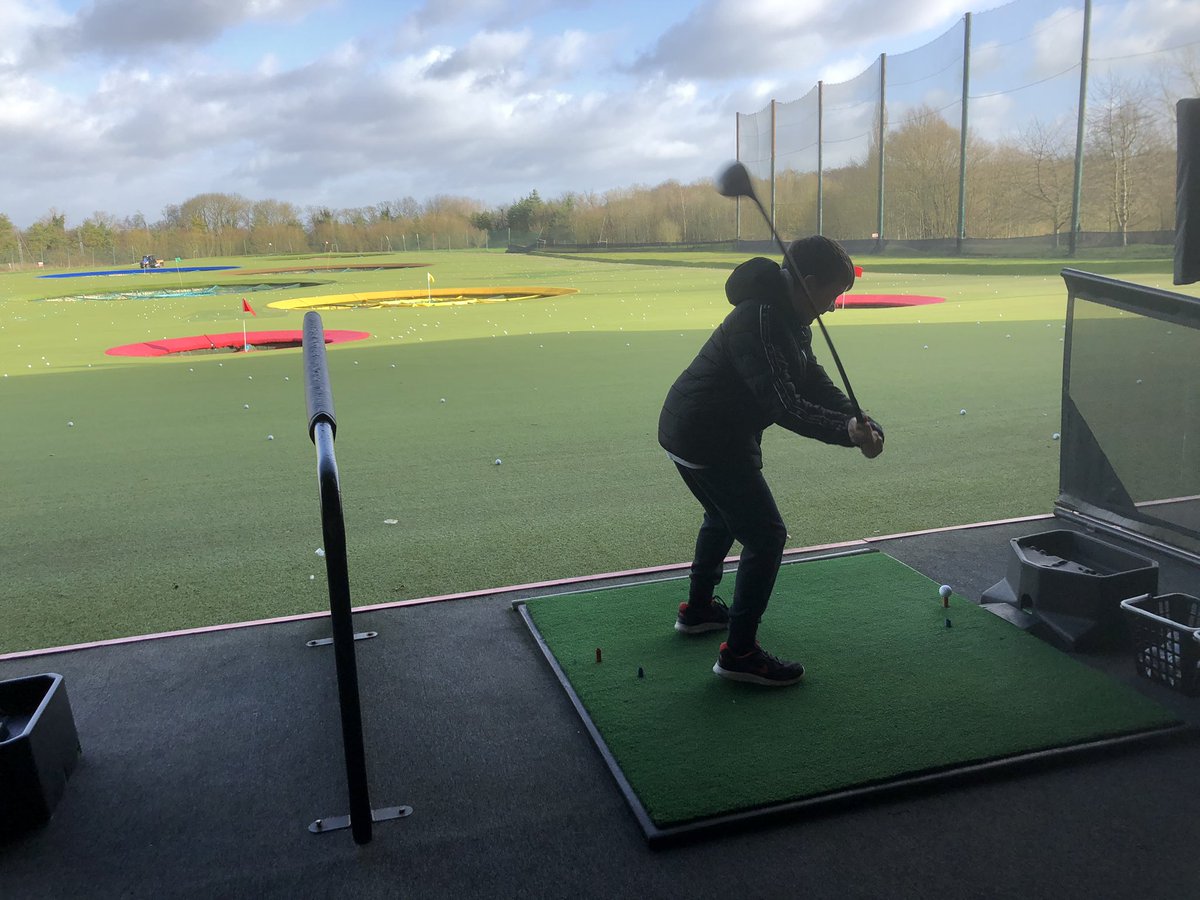 DaveniesDAS's tweet photo. Fun and games well underway @TopgolfUK - a variety of swings on offer but the laughter can be heard all around. A great time is being had by all! #engageinspirechallenge #whackyweekends #das https://t.co/cWtm2WISSh